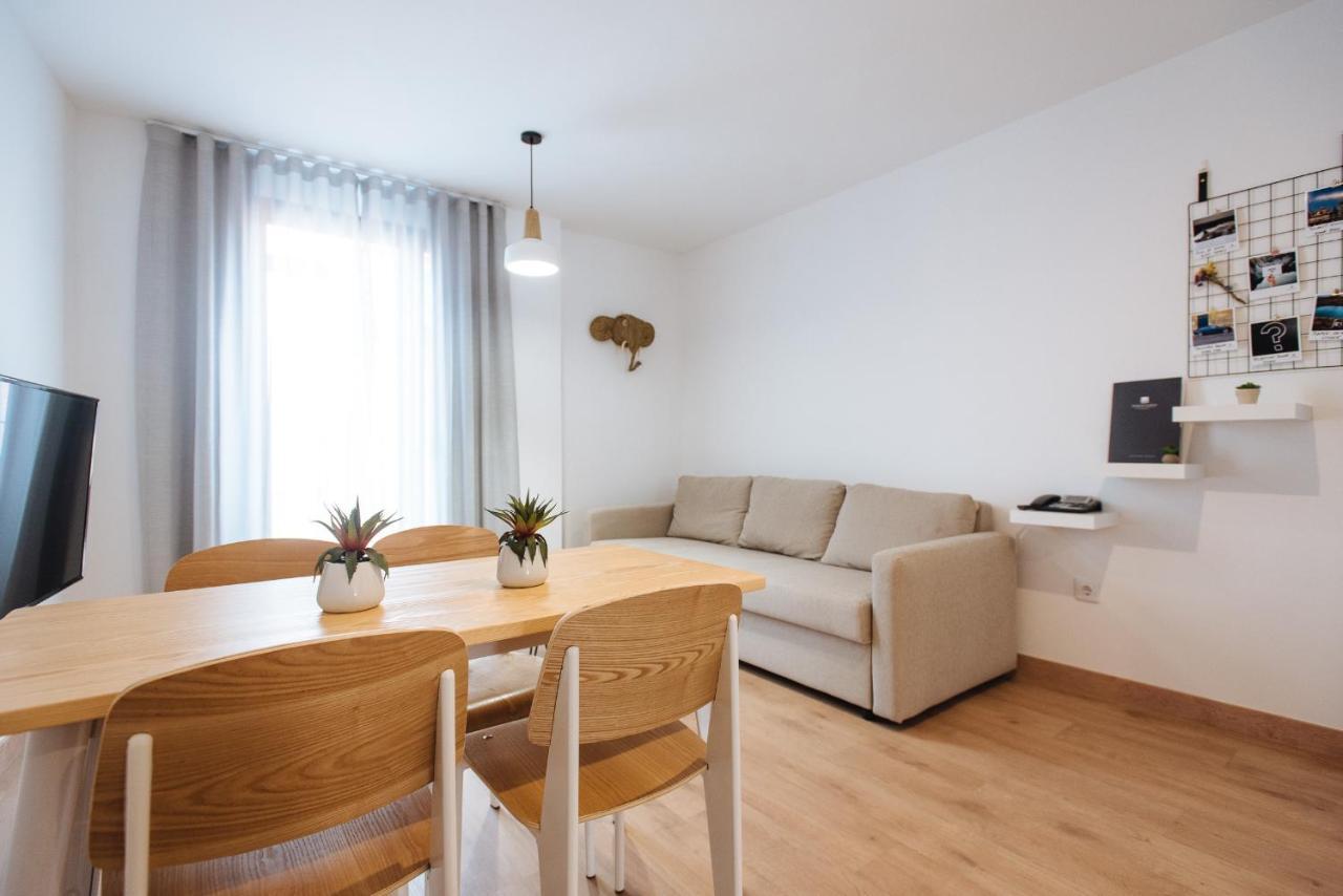 Apartamentos Casa Del Relator Sevilla Buitenkant foto